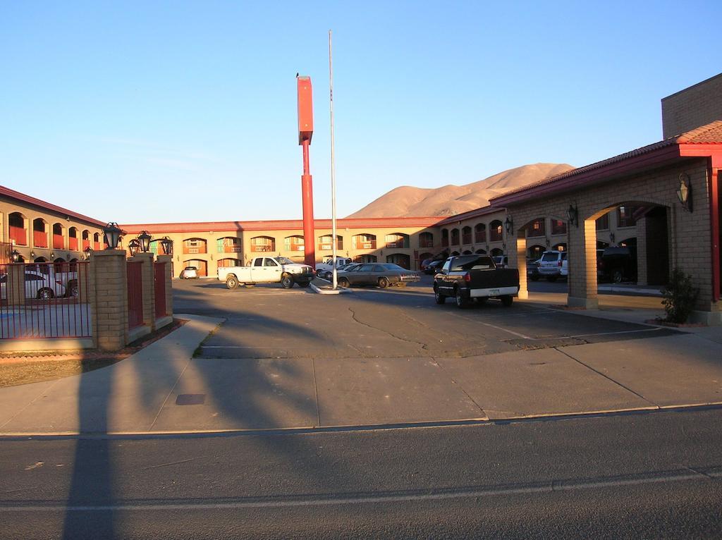 Rodeway Inn Winnemucca Ngoại thất bức ảnh