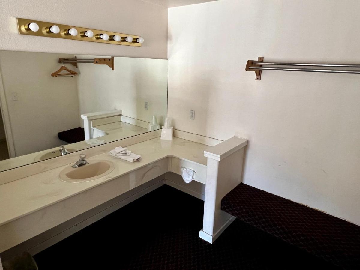 Rodeway Inn Winnemucca Ngoại thất bức ảnh